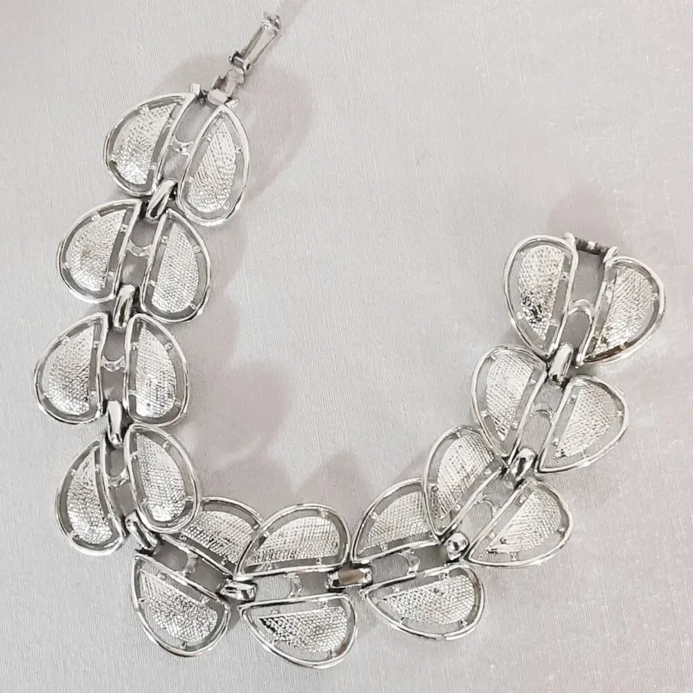 💎Coro SIlver Tone Bracelet Chunky Links